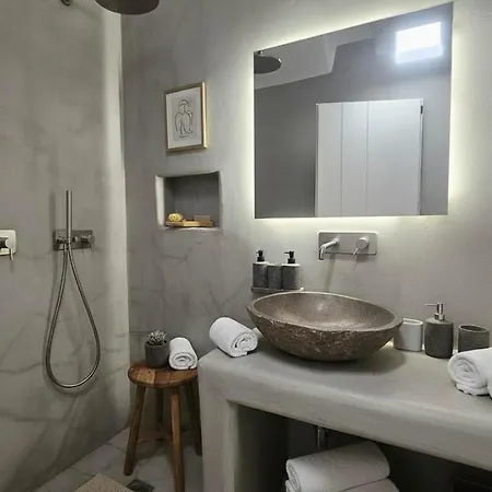 Villa Nerida - Sea View Retreat With Private Pool